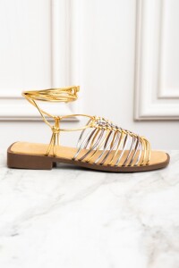 Sandalia Tiras Cuero Metalizado Oro