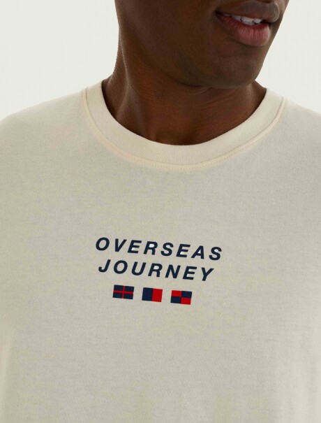 CAMISETA CON ESTAMPA MODELO REGULAR BEIGE