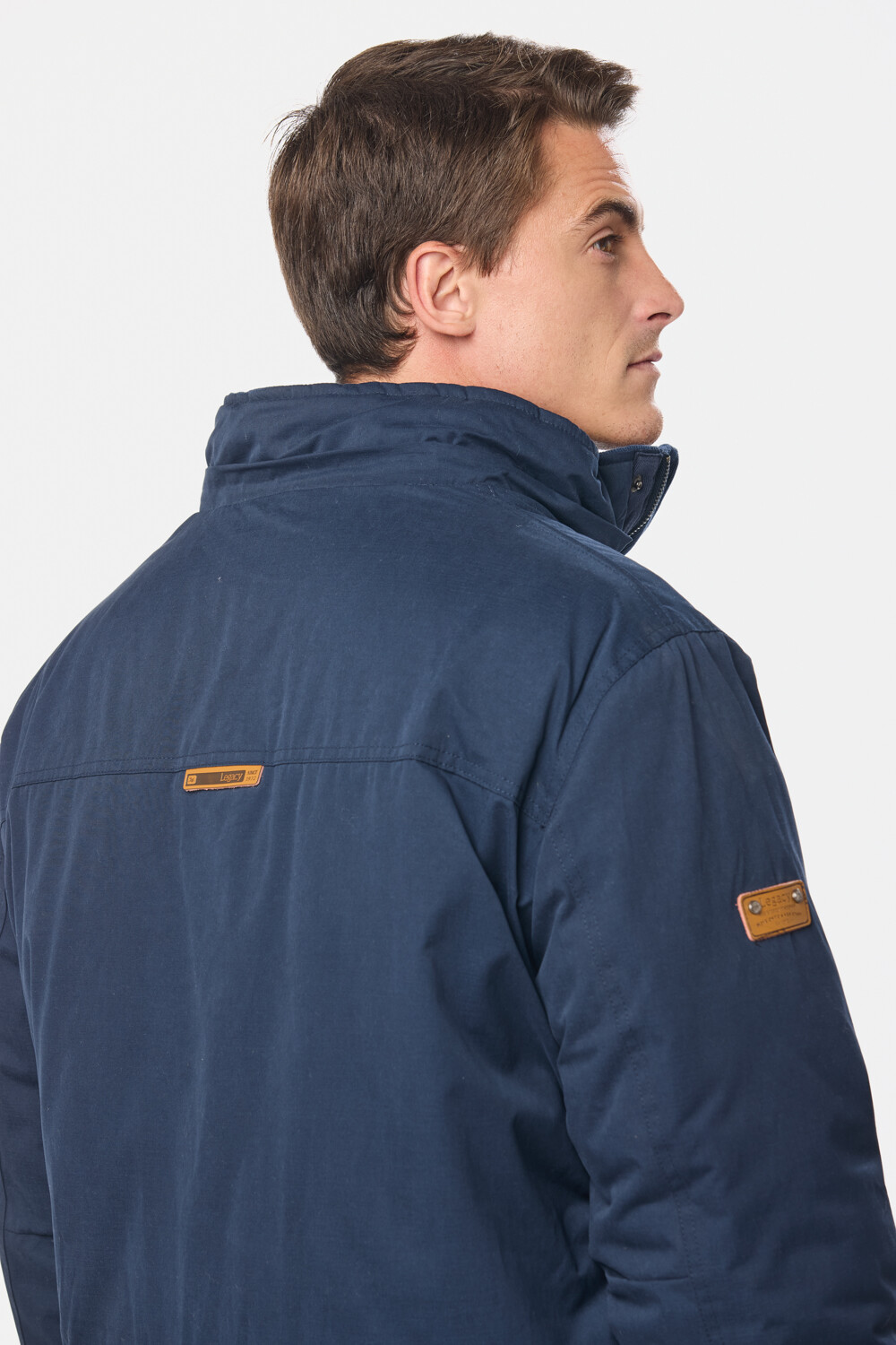 CAMPERA CON CAPUCHA DESMONTABLE Azul