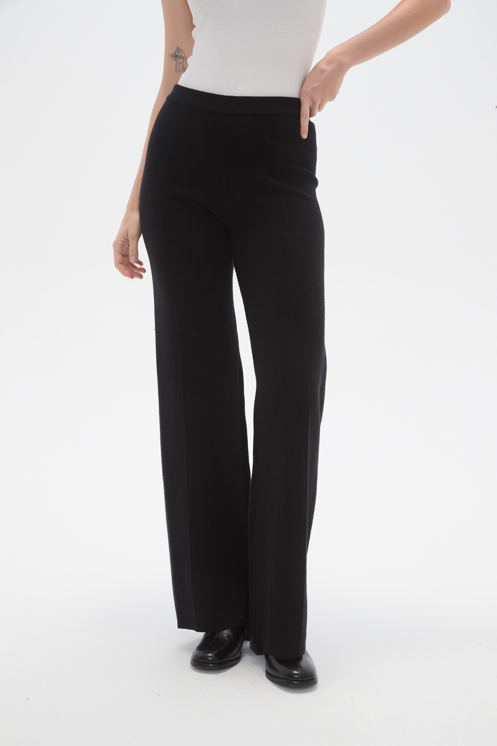 Pantalon Xyros Negro