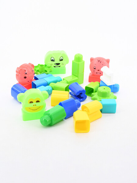 MESITA CON BLOQUES x 24 PIEZAS MULTICOLOR