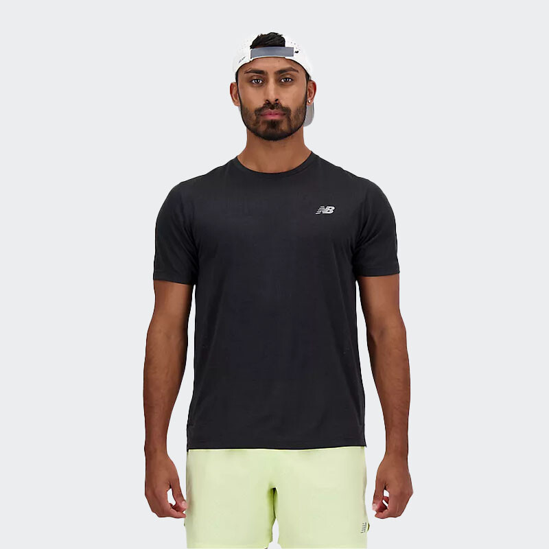Remera New Balance Athletics Run Negro