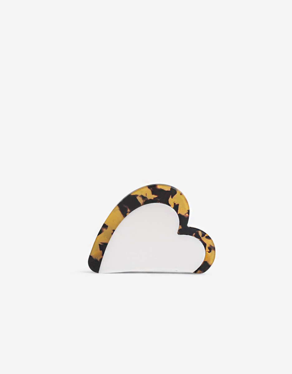 Broche Acrílico De Corazón 