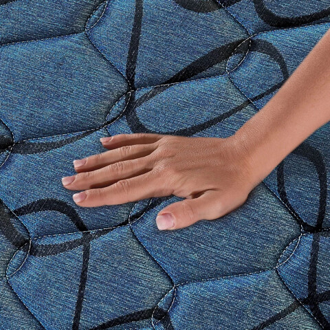 Colchon GRAVA Zafiro® - 2 Plazas - Espuma - 140x190x29 cm - Hasta 150 Kg - GARANTIA 5 AÑOS Colchon GRAVA Zafiro® - 2 Plazas - Espuma - 140x190x29 cm - Hasta 150 Kg - GARANTIA 5 AÑOS