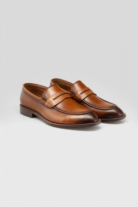 Mocasin Cuero Tan