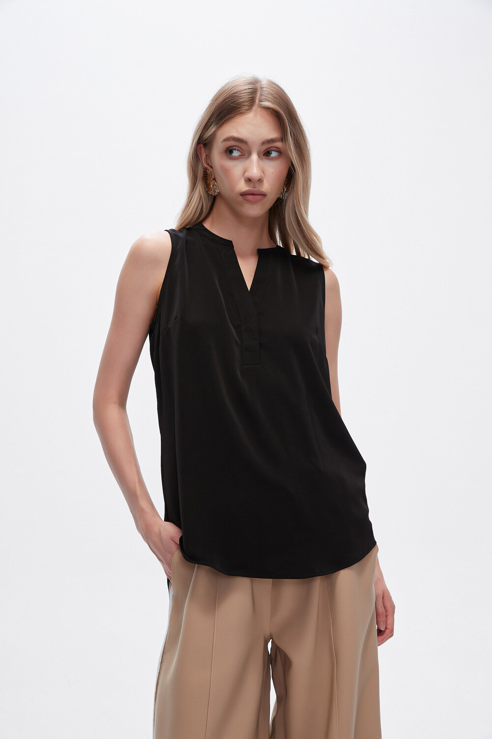 Musculosa Dolly Negro