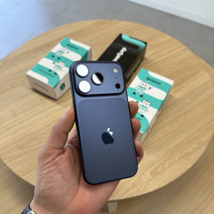 iPhone 17 Pro Max 256GB - Deep Blue iPhone 17 Pro Max 256GB - Deep Blue