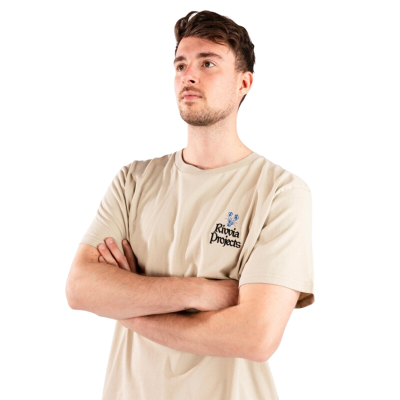 Remera Rivvia Bloom Stack - Beige Remera Rivvia Bloom Stack - Beige