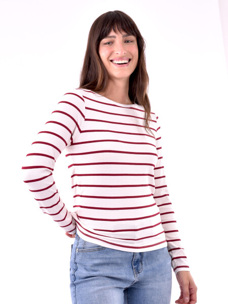 REMERA FELDA VARIANTE 2
