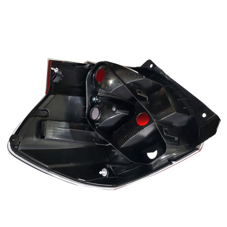 FAROL FIAT MOBI TRASERO DERECHO - FAROL FIAT MOBI TRASERO DERECHO -