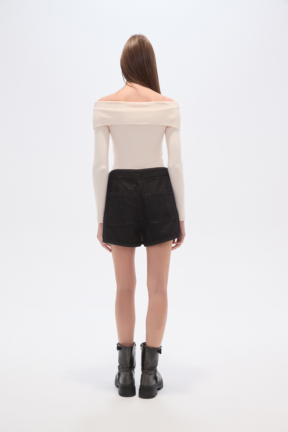 Short Pernes Gris Oscuro