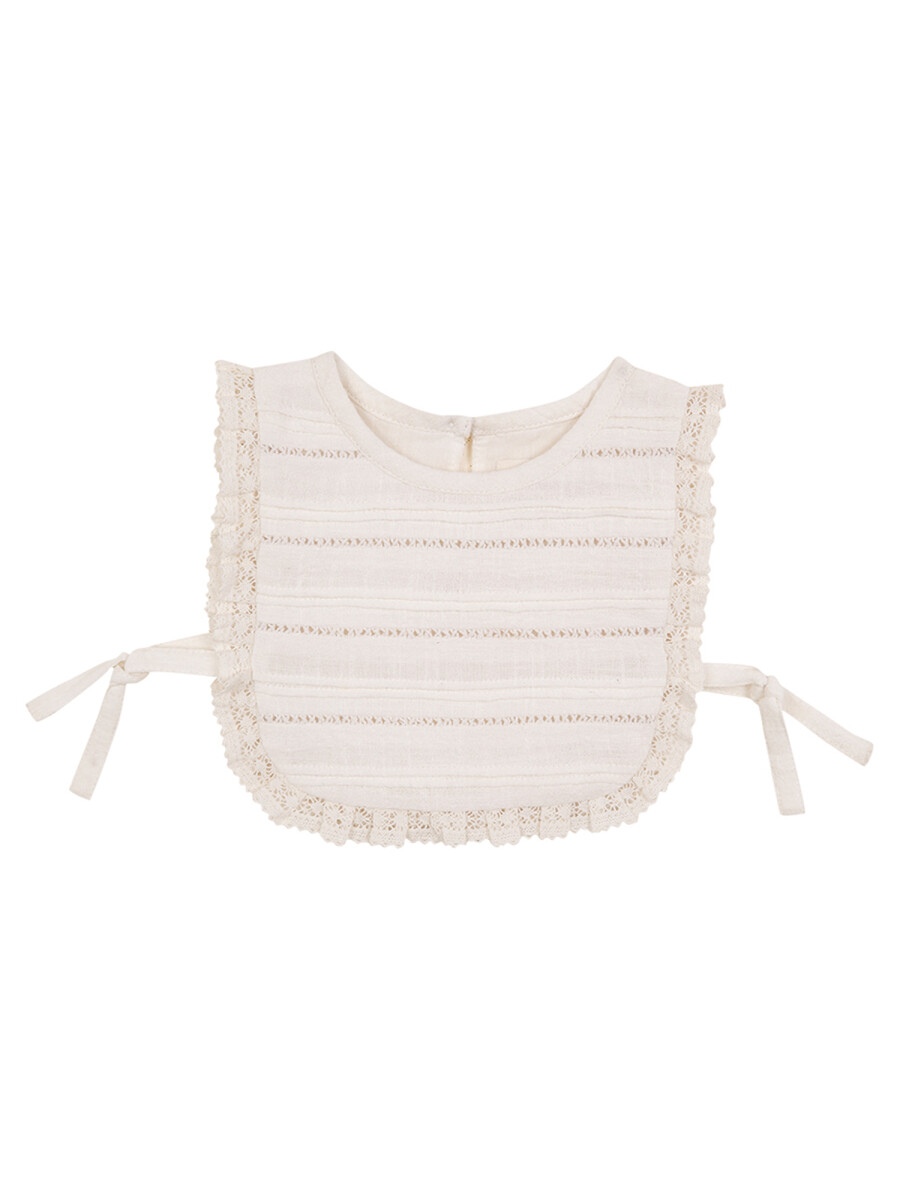 Babero Con Tiras Bordada Blanco Roto