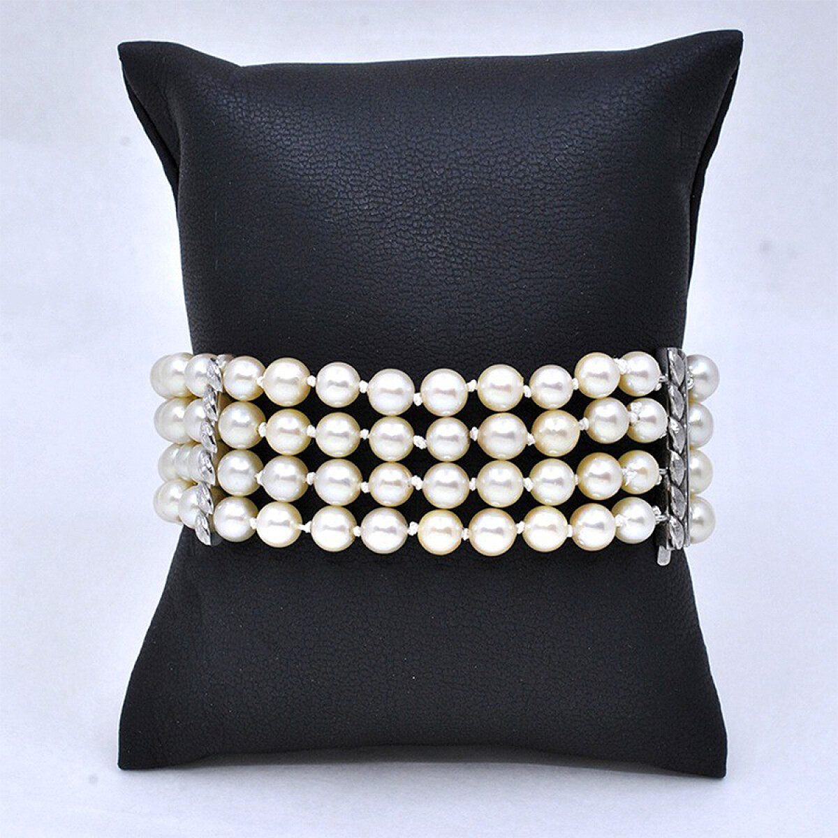 Pulsera Perlas De Cultivo De 4 Hilos Y Oro 18K Blanco 