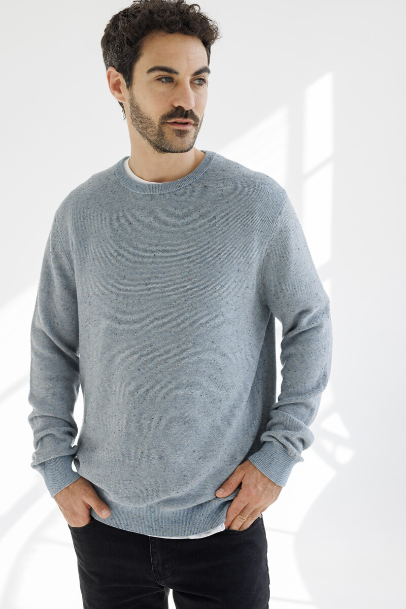 SWEATER HUAPI 6.0 - CELESTE BUTONE 