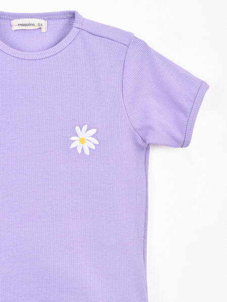 REMERA LIRIO LILA