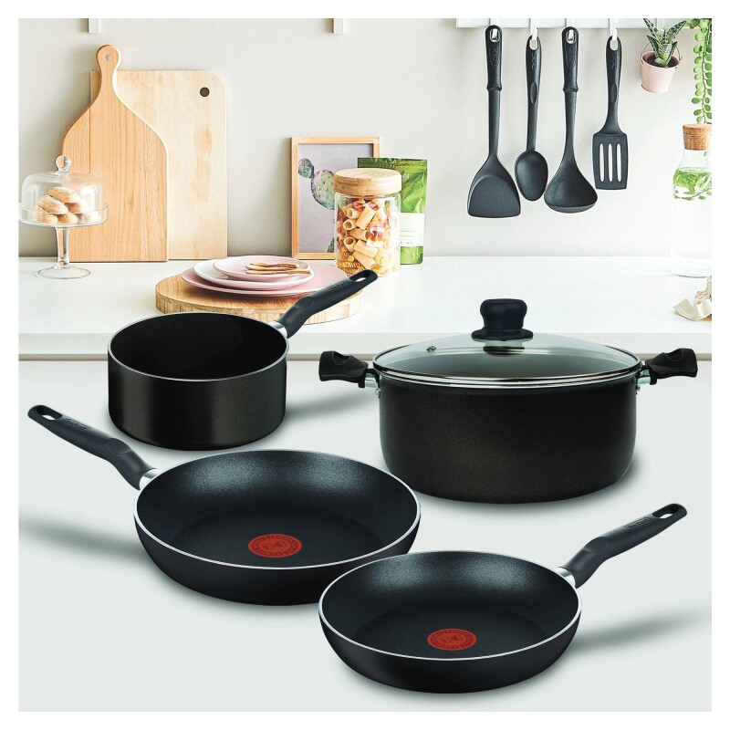 Batería de cocina Tefal 5 piezas antiadherentes | Color negro. Batería de cocina Tefal 5 piezas antiadherentes | Color negro.