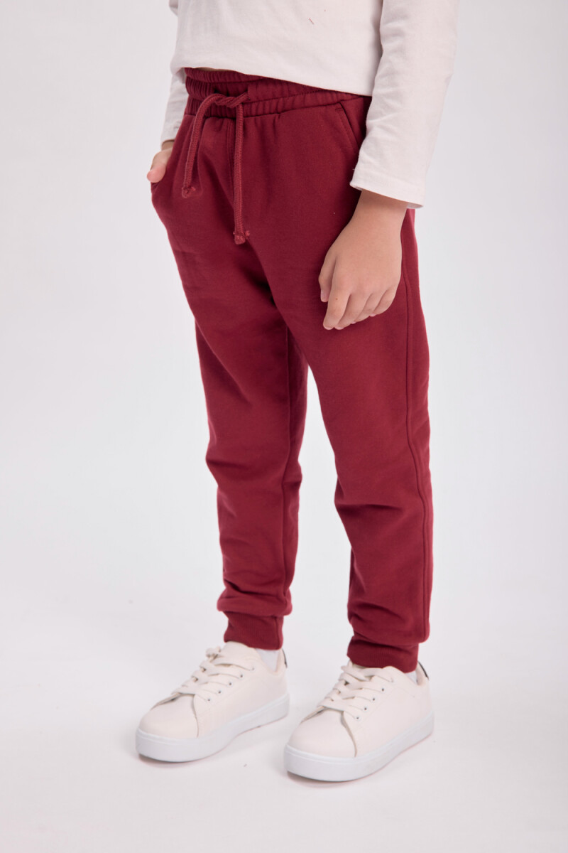 Pantalón deportivo jogger Bordó