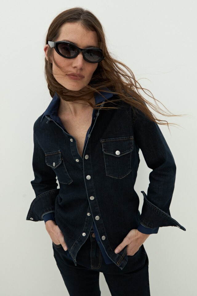 Camisa de jean jean oscuro