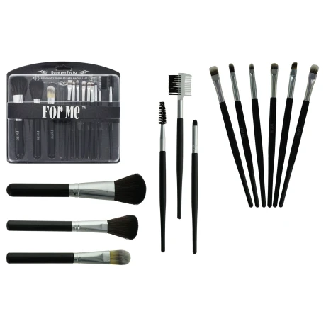 Set de pinceles y brochas para maquillaje. Set de pinceles y brochas para maquillaje.
