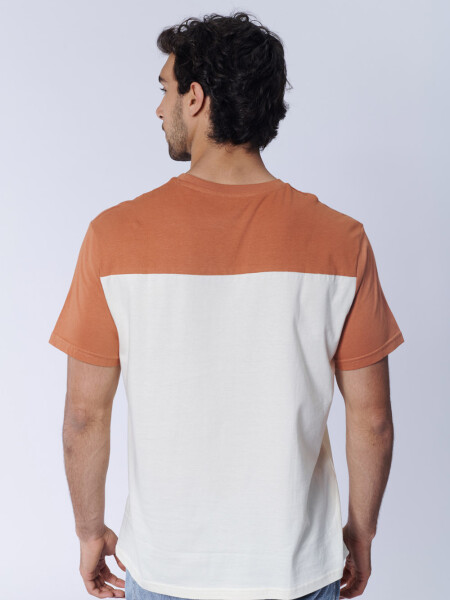Remera bloque Cruda