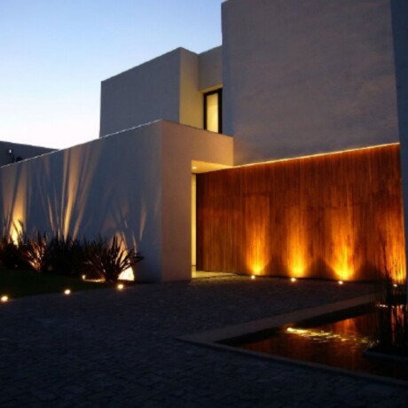 Pincho led 9w Aluminio negro IP66 24 volt o base Ángulo 15°