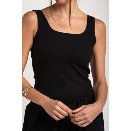 Top Musculosa Negro