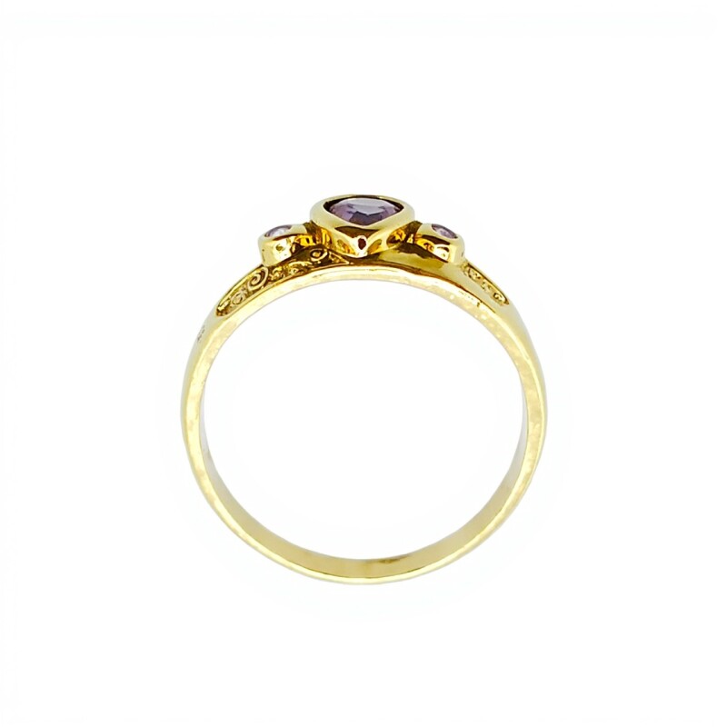 Anillo Solitario-Oro bajo-Piedra Amatista y Zirconia-AN8218 conpiedra