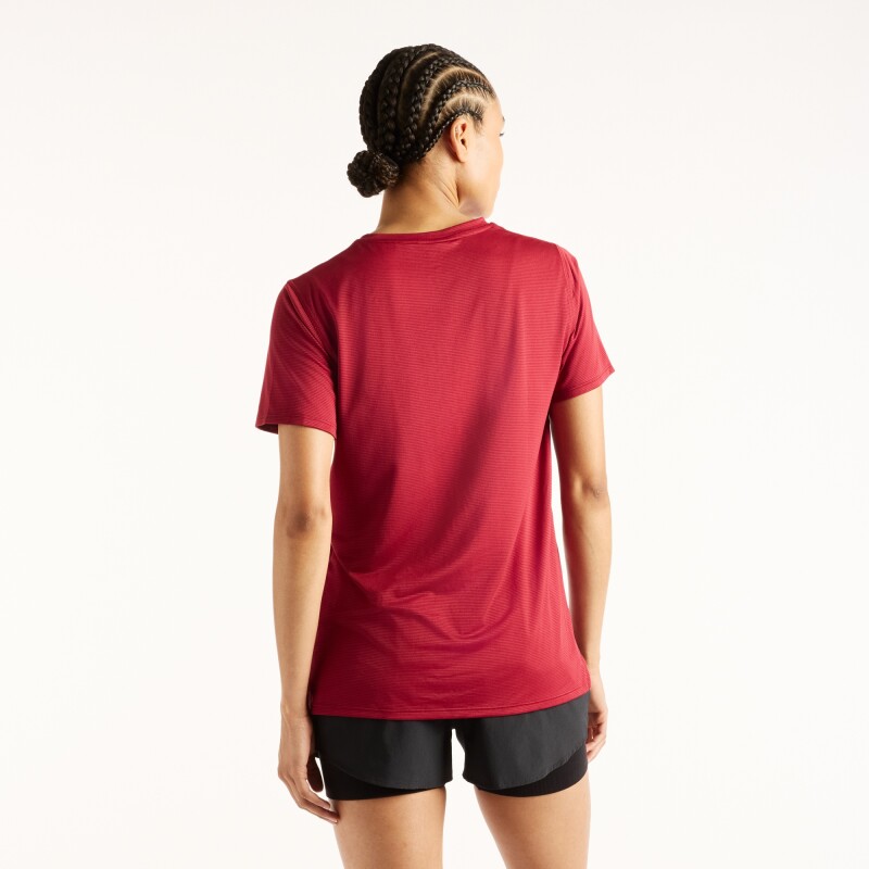 Remera Running New Balance de Dama Essentials WT41222PDR RED