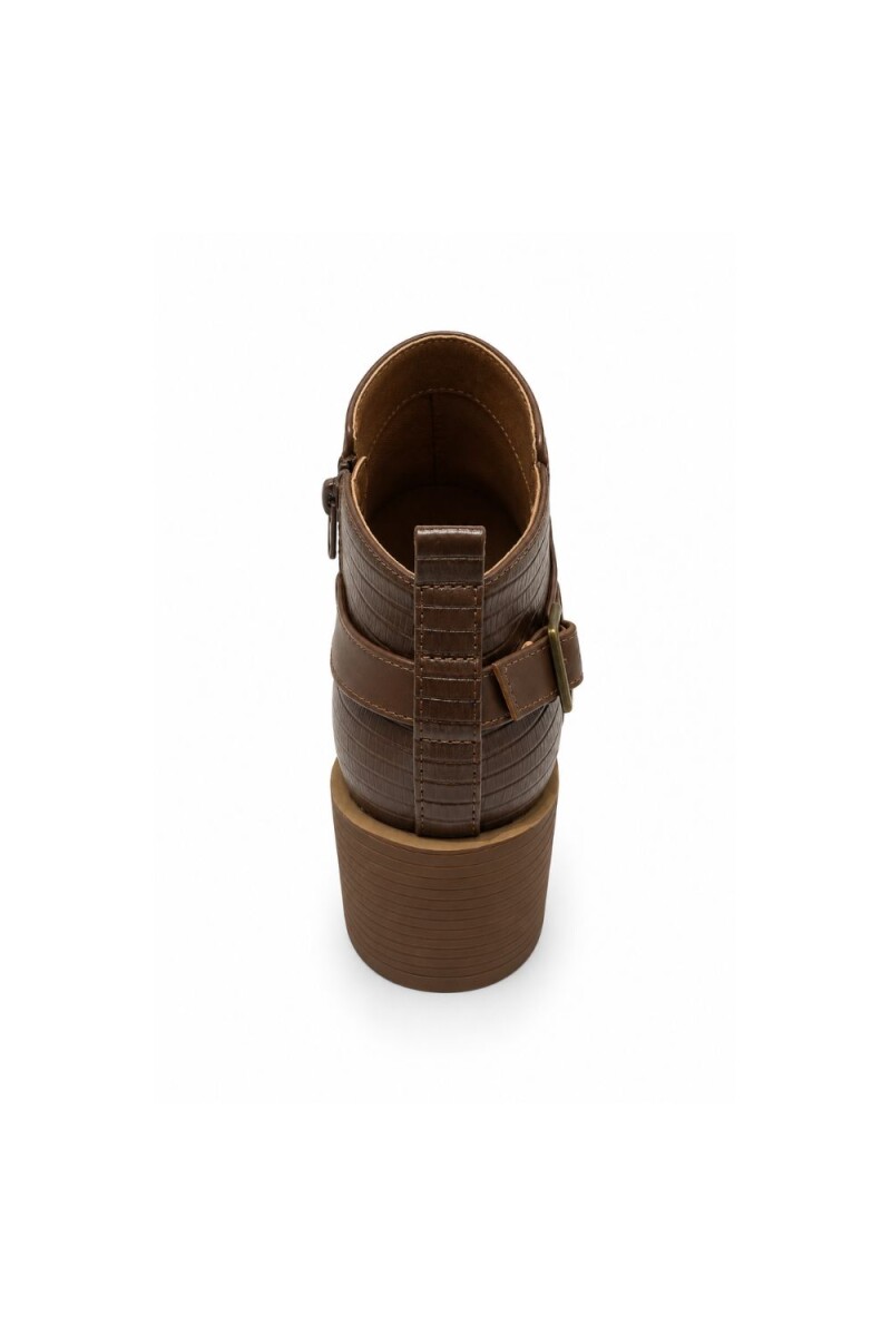 ZAPATO RAER Chocolate