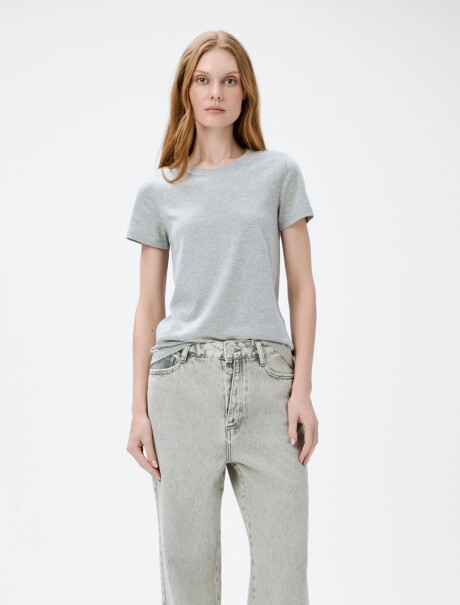CAMISETA BÁSICA MANGA CORTA GRIS