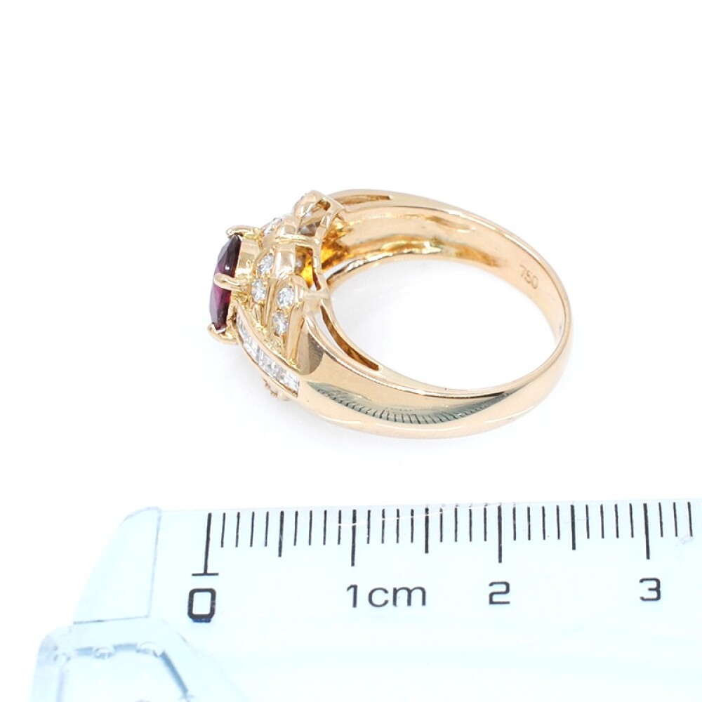 Anillo oro 18k , rubi legitimo y brillantes carre y redondos Anillo oro 18k , rubi legitimo y brillantes carre y redondos