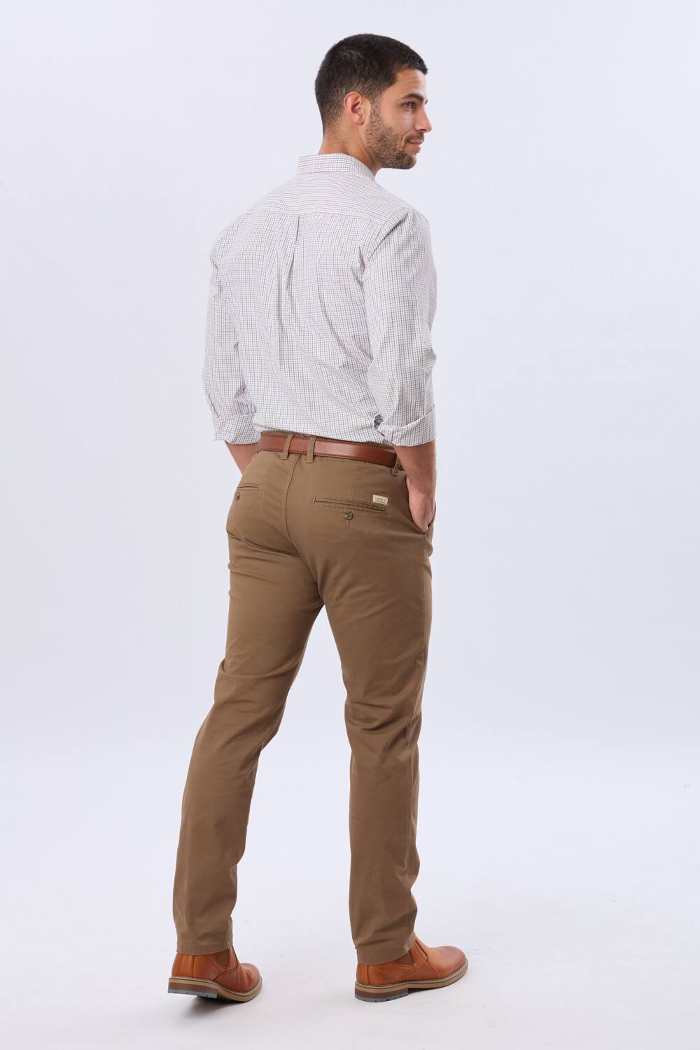 PANTALÓN SPANDEX SLIM FIT Marron