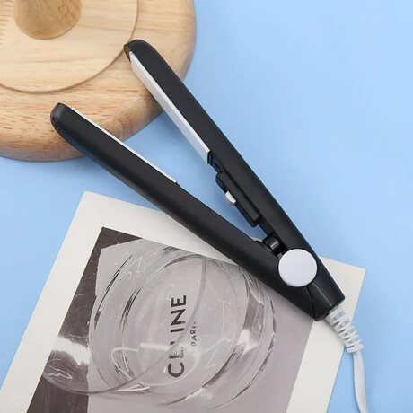 Planchita mini para el pelo con estuche Negro