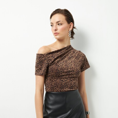 TOP MYANMAR Animal Print