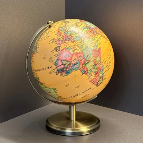 Globo Terráqueo Decorativo Ø 14cm x Alto 20cm Globo Terráqueo Decorativo Ø 14cm x Alto 20cm