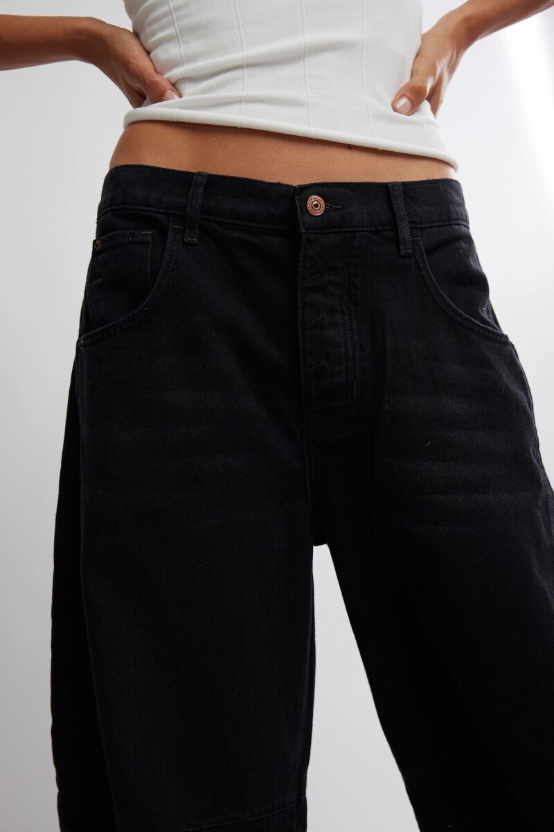 JEAN BARREL GOOD LUCK Negro
