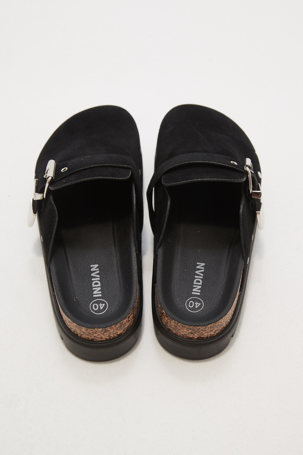 Suecos Camilucha Negro