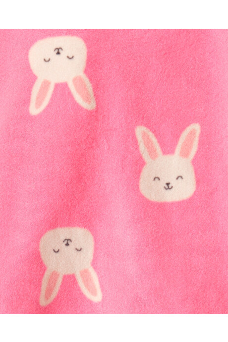 Pijama dos piezas de DreamPlush, remera y pantalón, diseño conejos Sin color