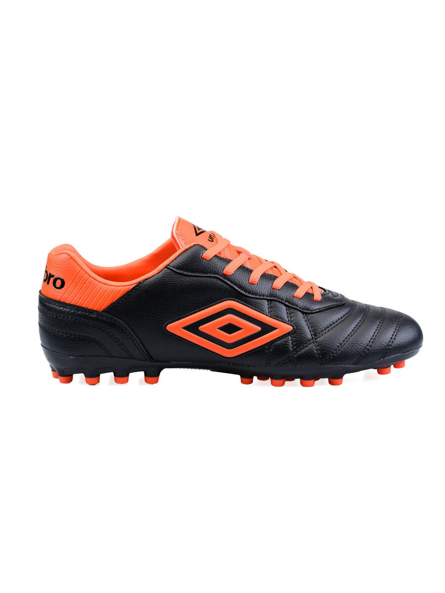 Calzado Touch AT Umbro Hombre - 028 