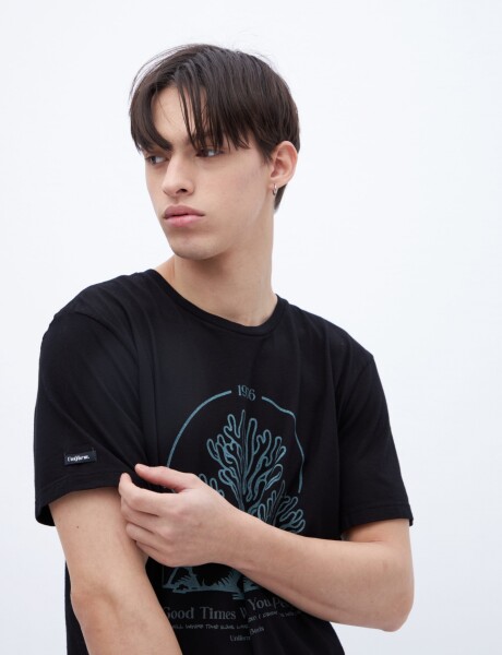 Remera Gunnar Negro