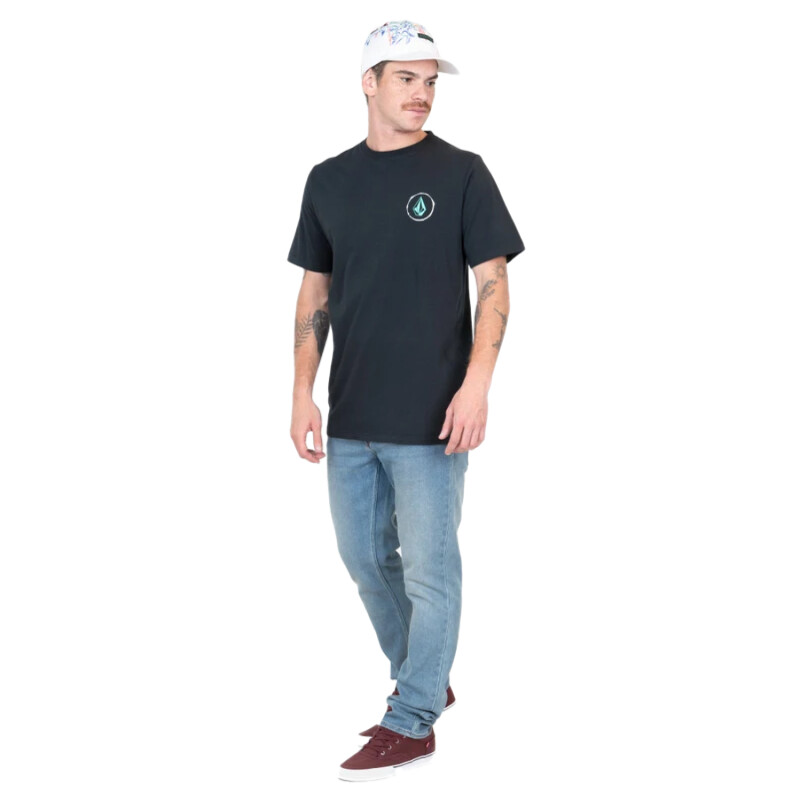 Remera Volcom Wheels On The Bud - Negro Remera Volcom Wheels On The Bud - Negro