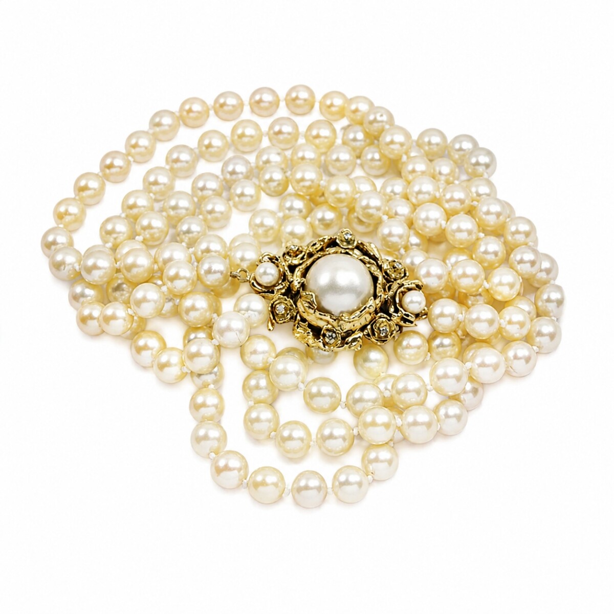 Collar tres hilos, perlas de cultivo 7.50 A 8 Mm, con broche de oro rosado 14K, 48 Cm 
