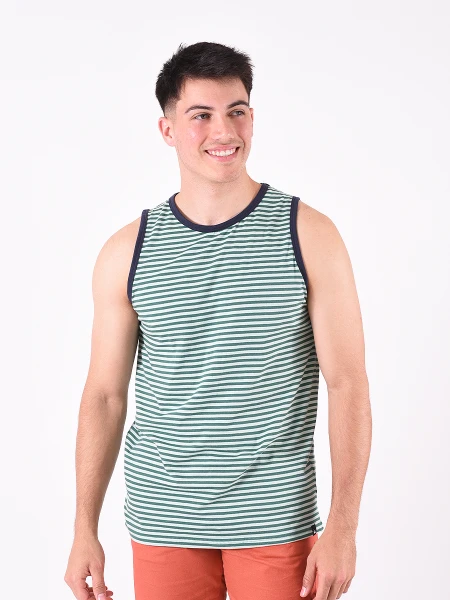 MUSCULOSA BEETLE VERDE