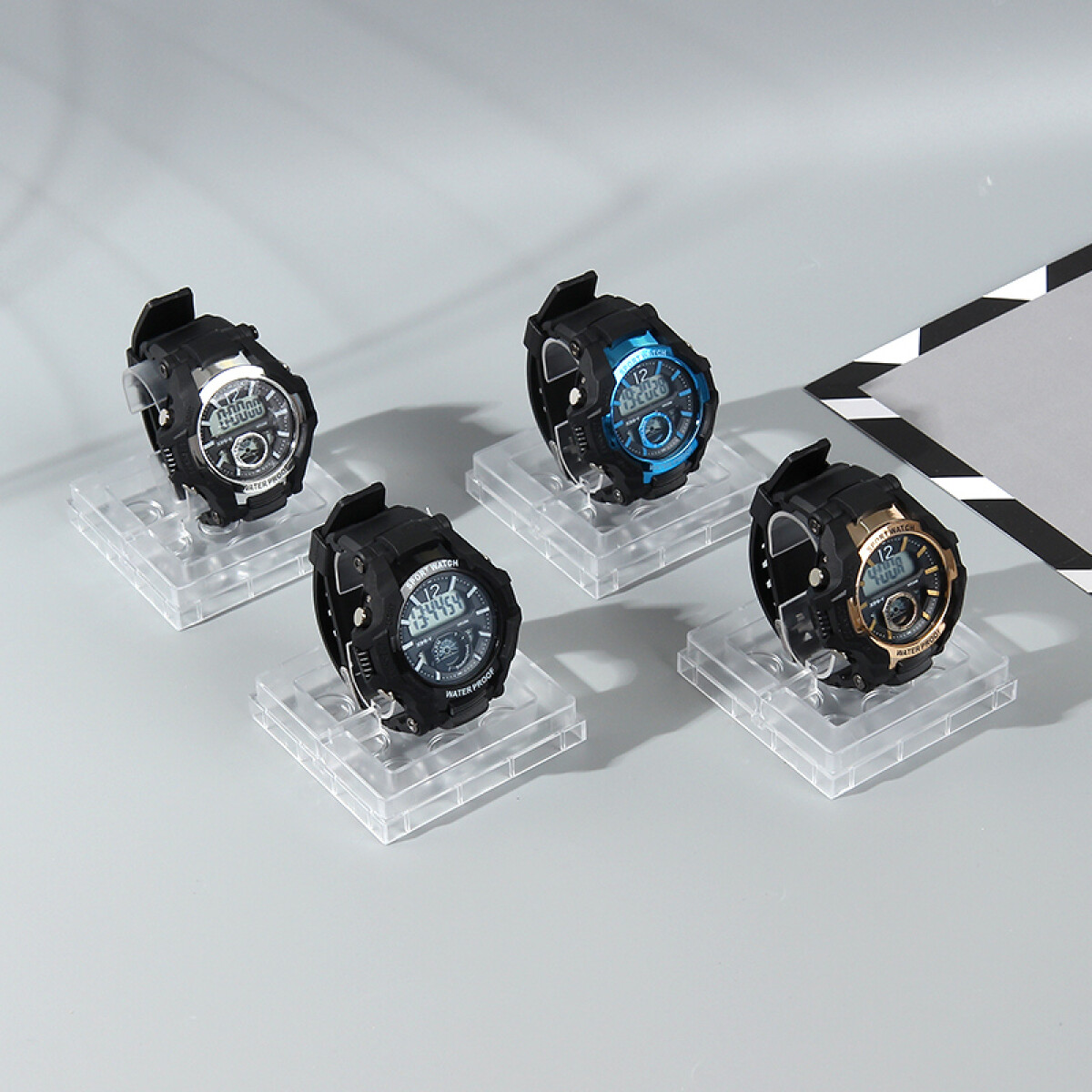 Reloj Digital Multifuncion - Serie Contraste 