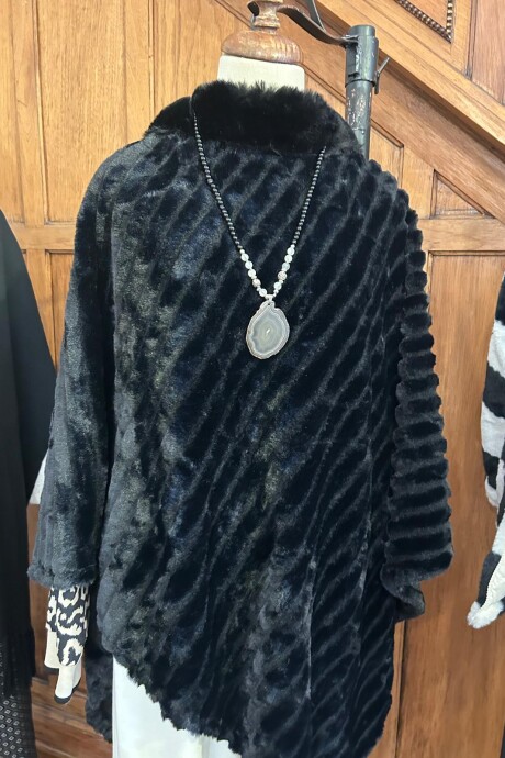 PONCHO NOCHE Negro