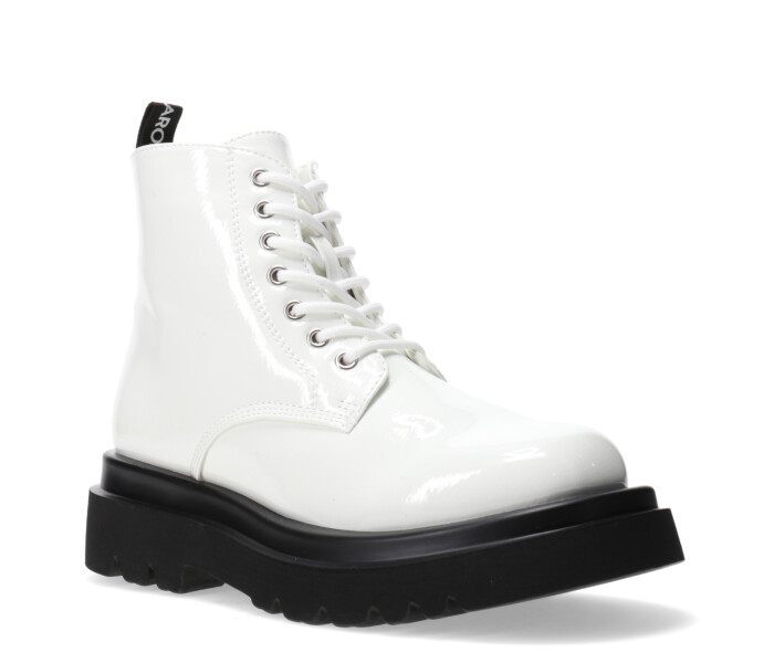 Bota SABA de charol acordonada Off White