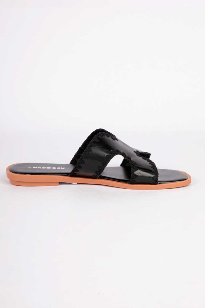 SANDALIA PADDOCK MENFI Negro