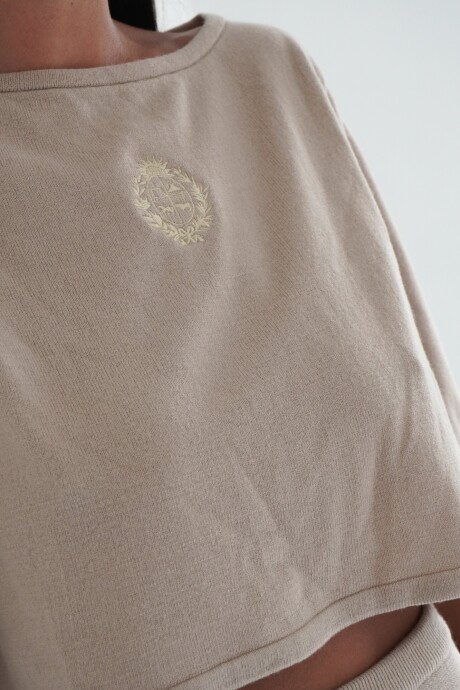 República Top Beige