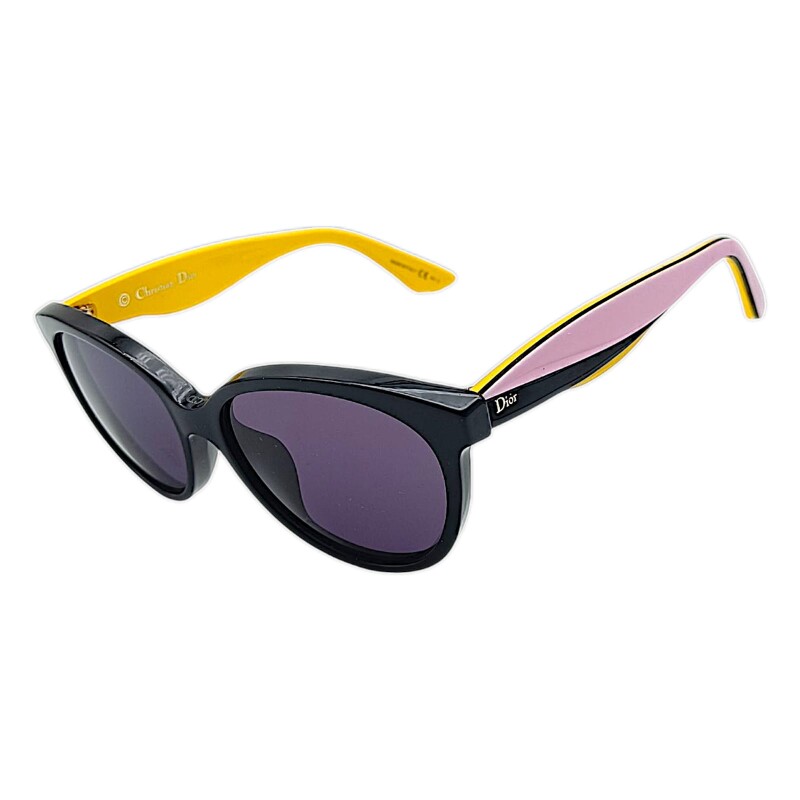 DR014520 negrouniforme
