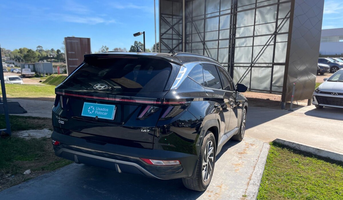 Hyundai Tucson 1.6 NX4 Limited 2022 Hyundai Tucson 1.6 NX4 Limited 2022